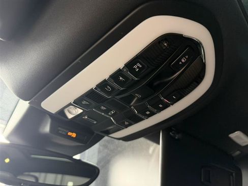 Used 2018 Porsche Macan GTS AWD/4WD image 20