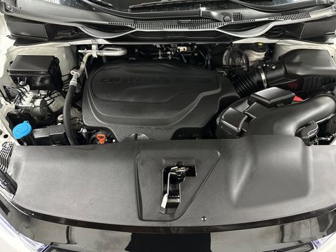 Used 2025 Honda Odyssey Touring image 43