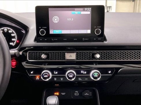 Used 2023 Honda Civic EX image 6