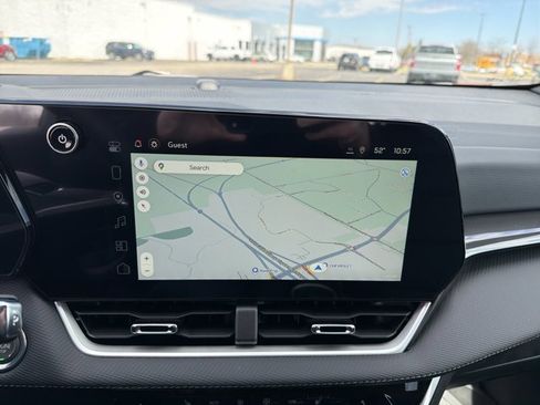 New 2026 Chevrolet Equinox LT image 18