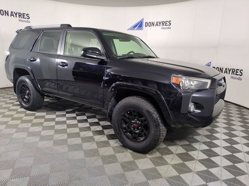 Used 2019 Toyota 4Runner SR5 image 9