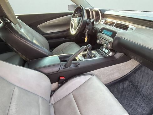 Used 2012 Chevrolet Camaro SS RWD image 16