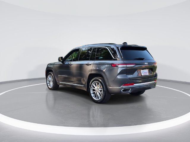 Used 2025 Jeep Grand Cherokee Summit AWD/4WD image 6
