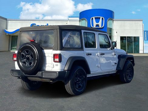 Used 2023 Jeep Wrangler Sport image 6