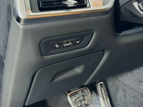 New 2026 BMW X5 xDrive40i w/ M Sport Package image 10