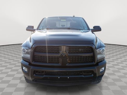 Used 2016 RAM 2500 Laramie image 2