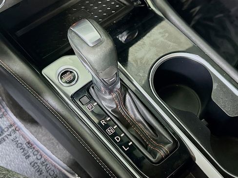 Used 2024 Nissan Altima 2.5 SR w/ SR Premium Package image 30