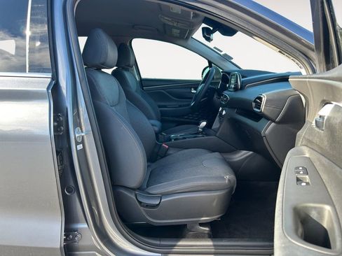 Used 2019 Hyundai Santa Fe SEL image 10