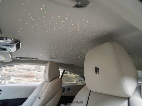 Used 2017 Rolls-Royce Wraith RWD image 38