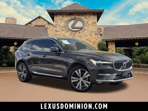 Used 2022 Volvo XC60 B5 Inscription w/ Advanced Package image 1