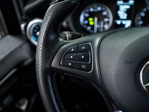 Used 2021 Mercedes-Benz Metris Passenger image 45