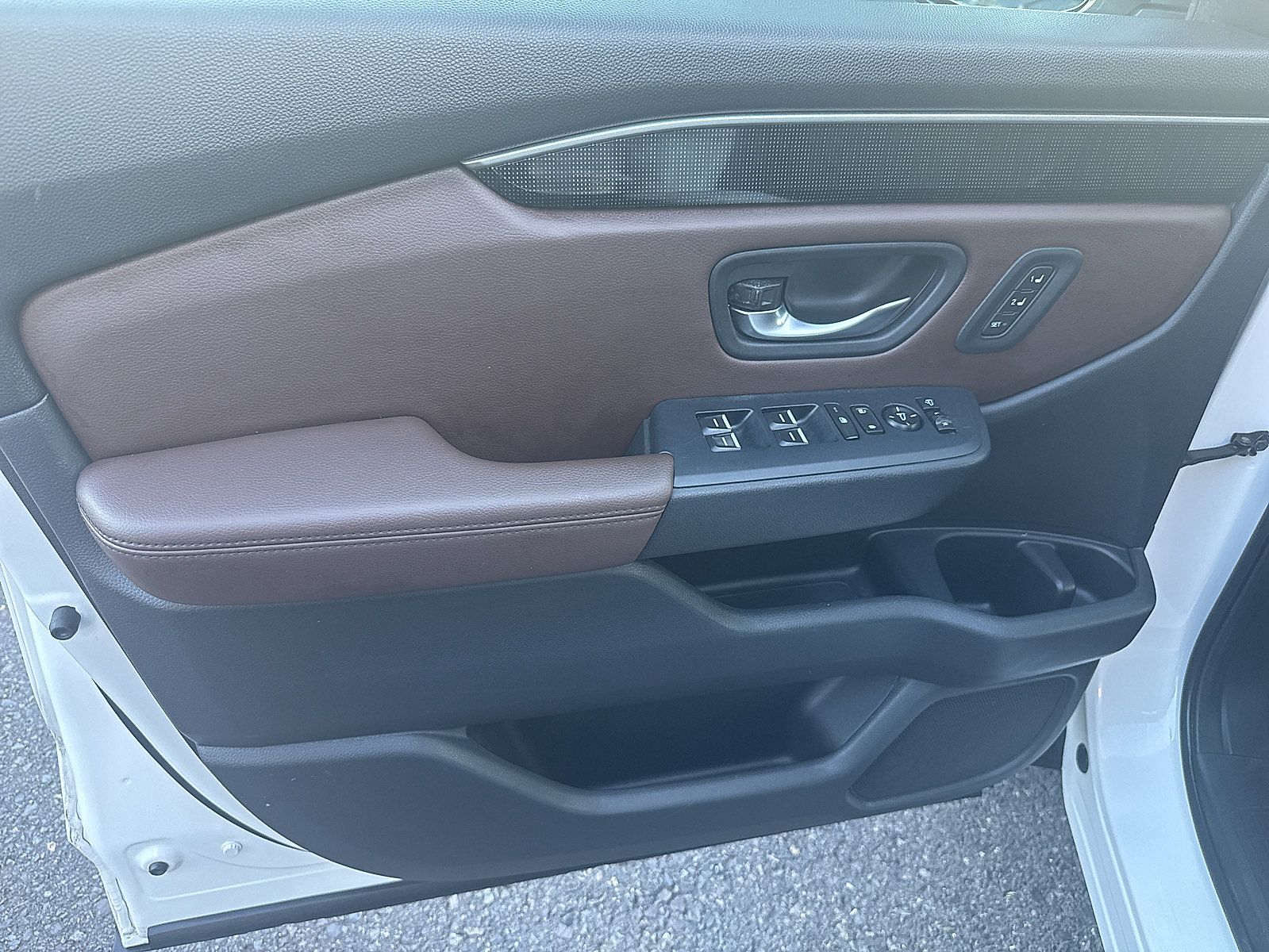Used 2023 Honda Pilot Elite image 34