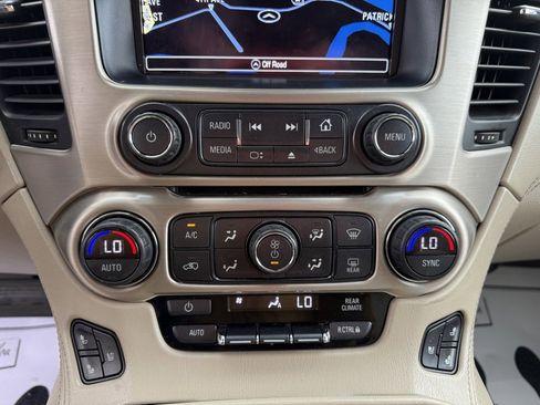 Used 2019 GMC Yukon XL Denali w/ Denali Ultimate Package image 25