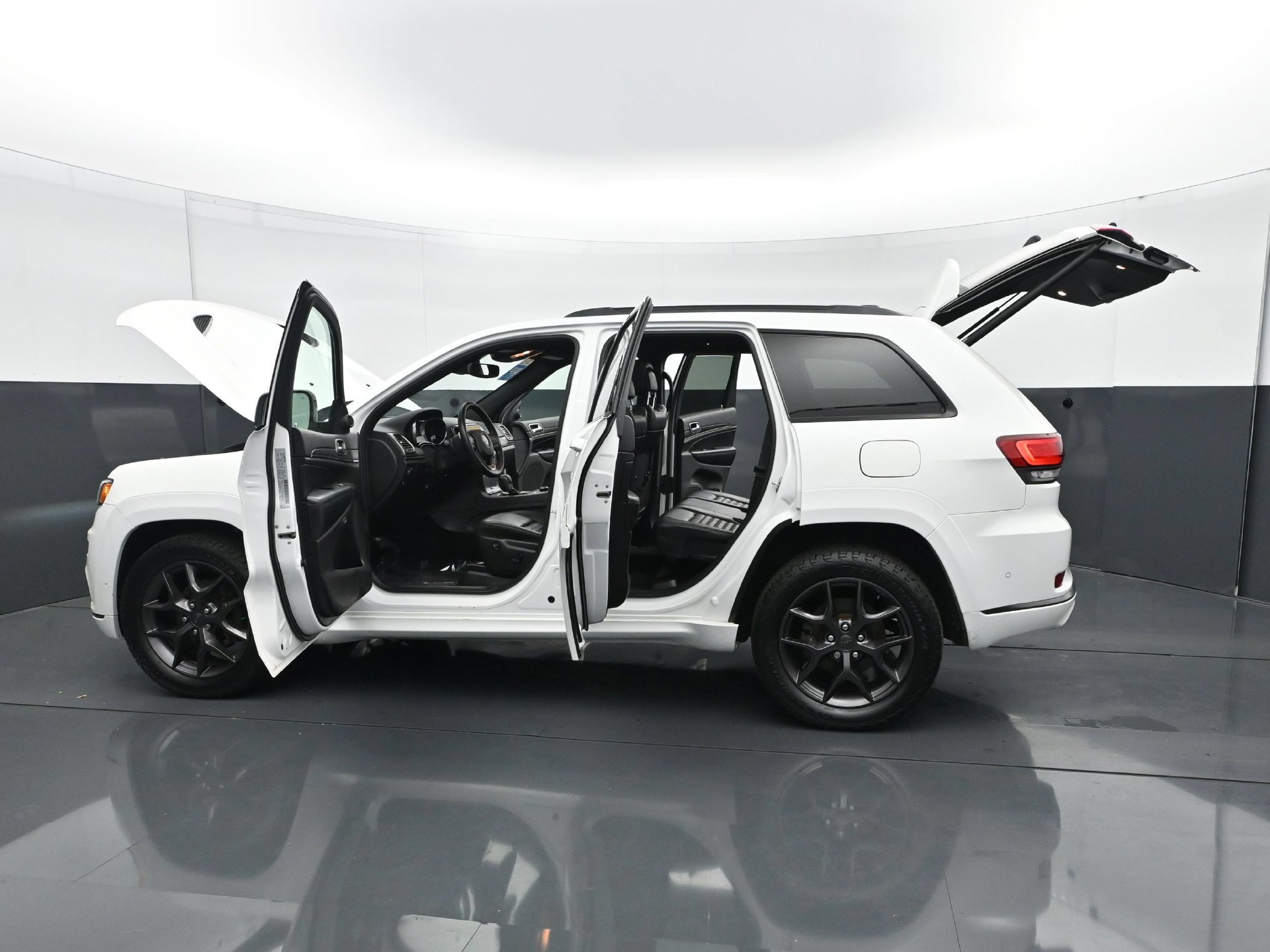 Used 2019 Jeep Grand Cherokee Limited X AWD/4WD image 31