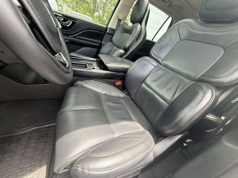 Used 2024 Lincoln Aviator Reserve w/ Equipment Group 201A AWD/4WD image 15