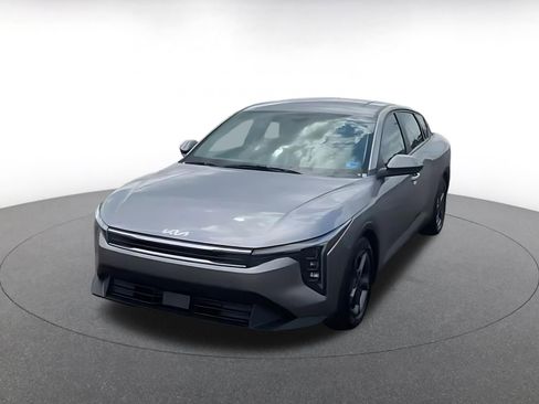 Used 2025 Kia K4 FWD image 4