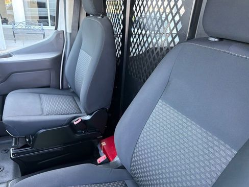 Used 2024 Ford Transit 250 Low Roof w/ Exterior Upgrade Package RWD image 10