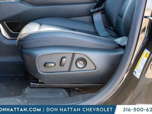 New 2026 Chevrolet Equinox LT w/ Convenience Package II FWD image 20