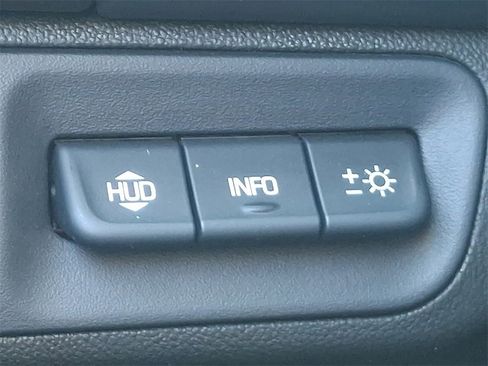 Used 2022 GMC Acadia Denali w/ Denali Ultimate Package image 24