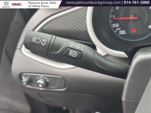 Used 2024 Chevrolet Malibu LT image 21