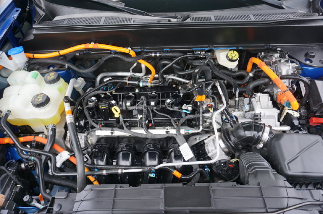 Certified 2023 Ford Maverick XLT FWD image 8