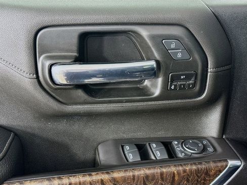 Used 2021 GMC Sierra 2500 Denali w/ Denali Ultimate Package image 17