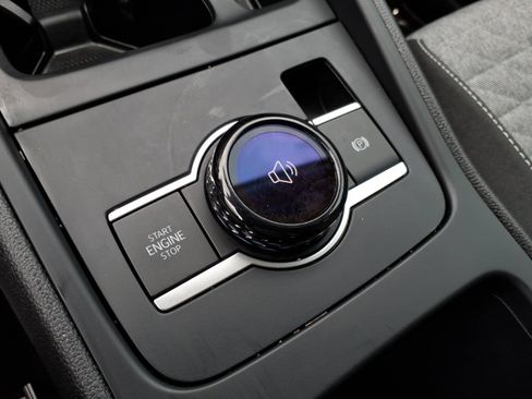 Certified 2026 Volkswagen Tiguan S FWD image 29