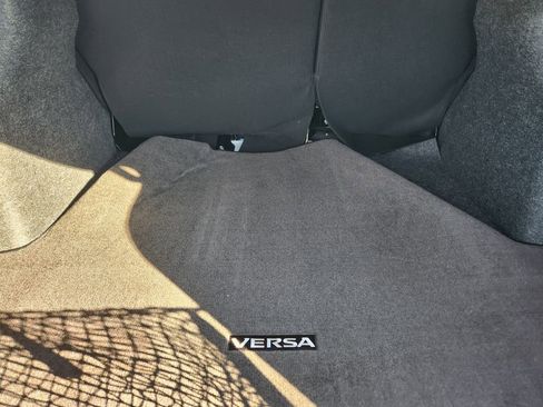 New 2025 Nissan Versa SR w/ Trunk Package FWD image 21