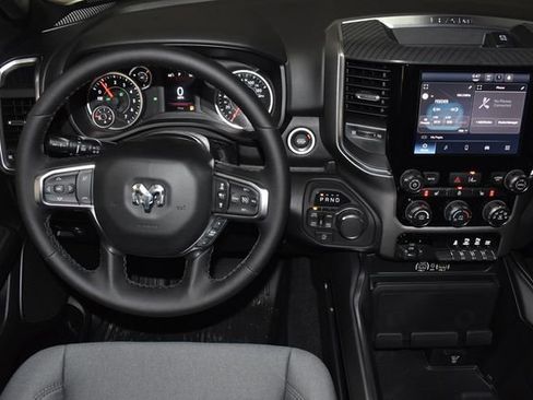 New 2026 RAM 1500 Big Horn AWD/4WD image 12