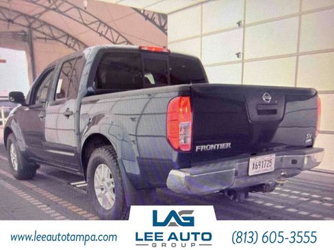 Used 2019 Nissan Frontier SV RWD image 3