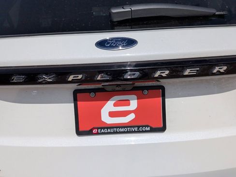 Used 2026 Ford Explorer Active image 46
