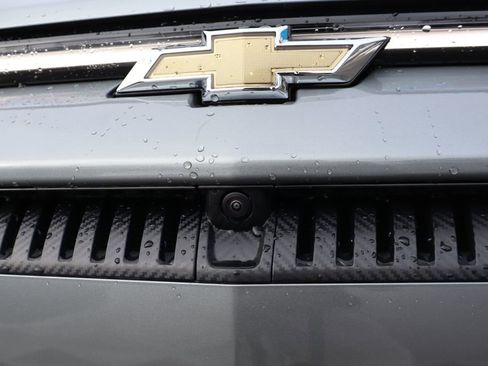 New 2026 Chevrolet Equinox EV LT image 4