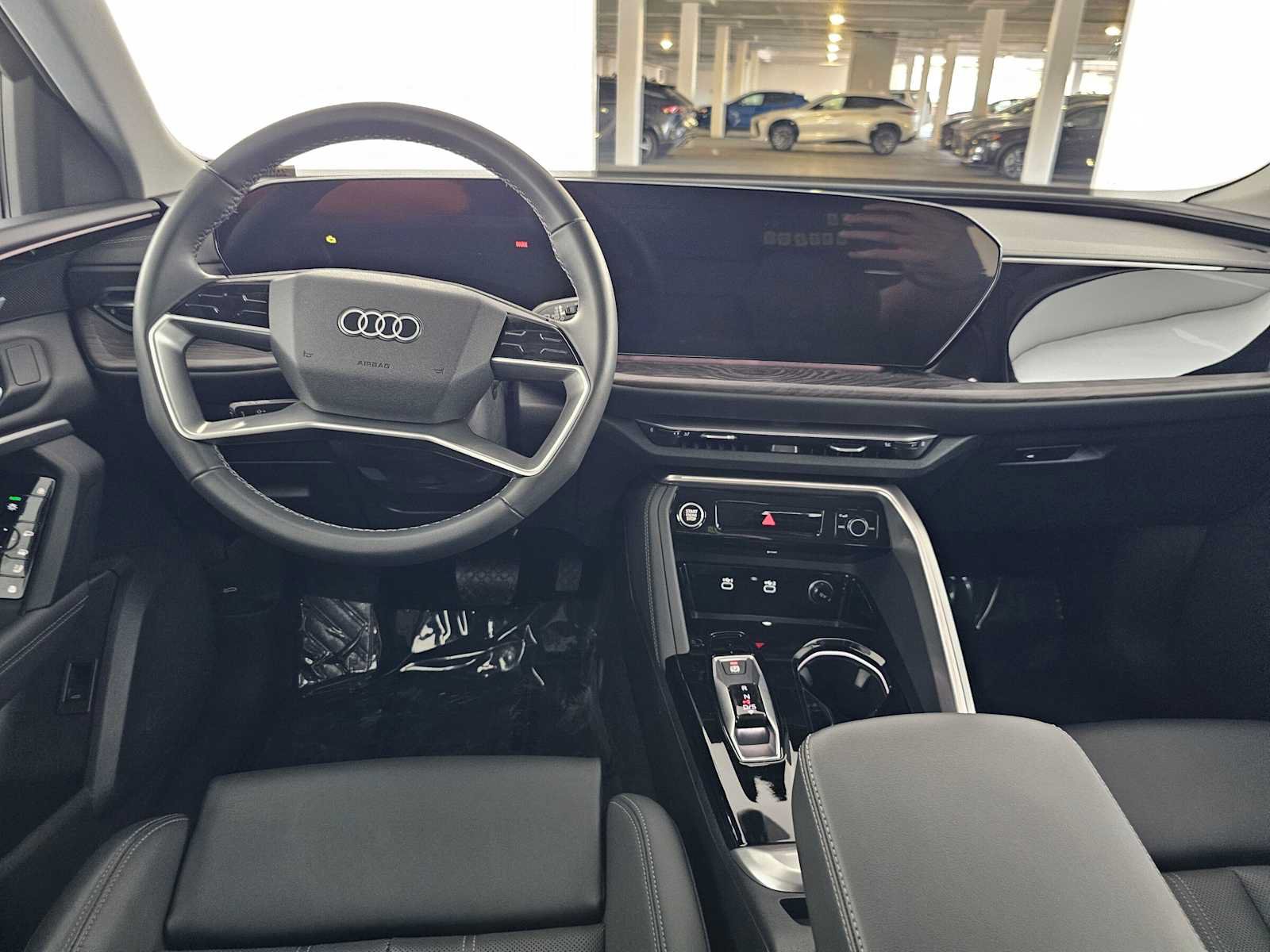Used 2025 Audi Q5 Premium Plus w/ Premium Plus AWD/4WD image 18
