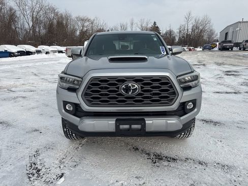Used 2023 Toyota Tacoma TRD Sport image 17