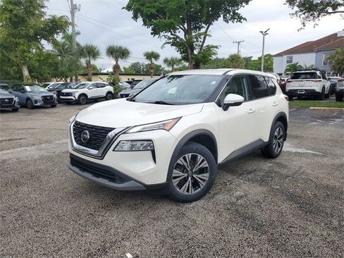Certified 2021 Nissan Rogue SV image 30