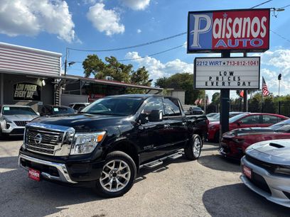 Used 2022 Nissan Titan SV w/ SV Convenience Package