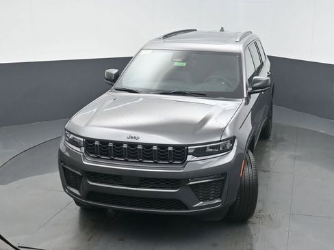 New 2026 Jeep Grand Cherokee L Limited image 37