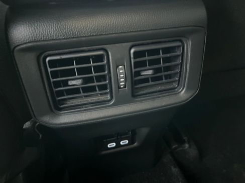 Used 2025 Toyota RAV4 XLE image 25