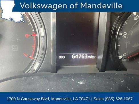 Used 2023 Toyota 4Runner SR5 Premium w/ Moonroof Package RWD image 7