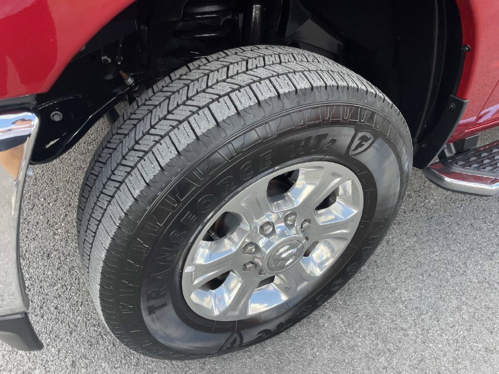 Used 2026 RAM 2500 Big Horn AWD/4WD image 33