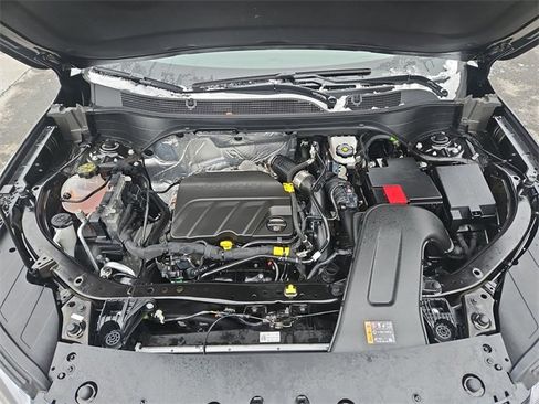 Used 2025 Chevrolet Trax RS w/ Driver Confidence Package image 27