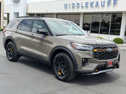 New 2026 Ford Explorer Tremor w/ Tremor Convenience Package AWD/4WD image 1