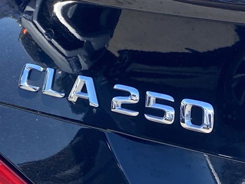 Used 2016 Mercedes-Benz CLA 250 image 5