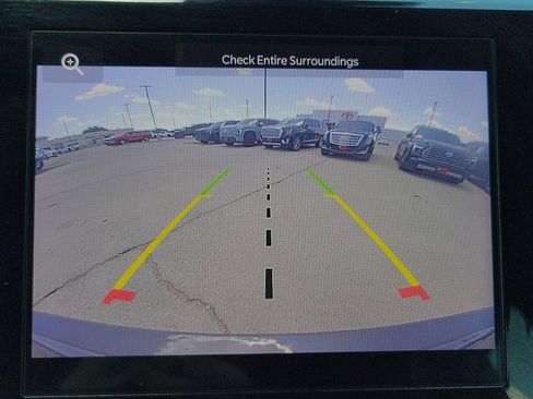 Used 2023 Jeep Grand Cherokee Altitude AWD/4WD image 17