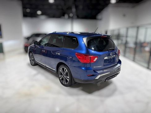 Used 2018 Nissan Pathfinder Platinum w/ Cargo Package AWD/4WD image 9