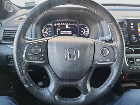 Used 2022 Honda Passport EX-L image 16