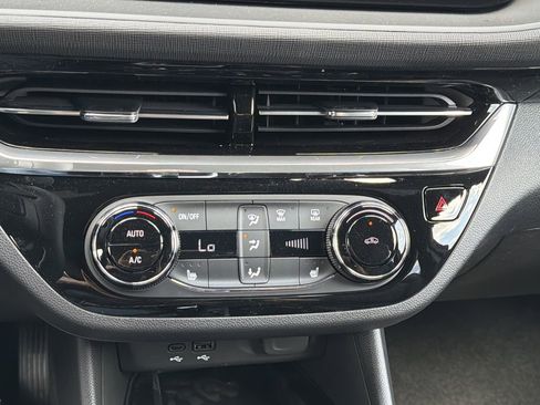 New 2026 Buick Envista Sport Touring image 6