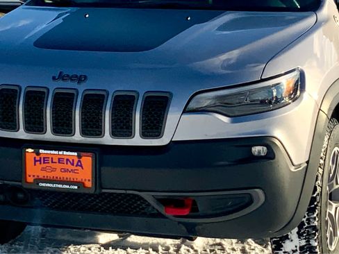 Used 2021 Jeep Cherokee Trailhawk w/ Comfort/Convenience Group image 12