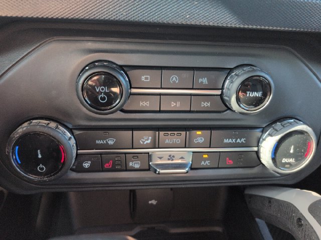 Certified 2022 Ford Bronco Outer Banks w/ Sasquatch Package AWD/4WD image 40