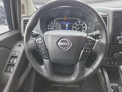 Used 2023 Nissan Frontier SV w/ SV Convenience Package AWD/4WD image 28